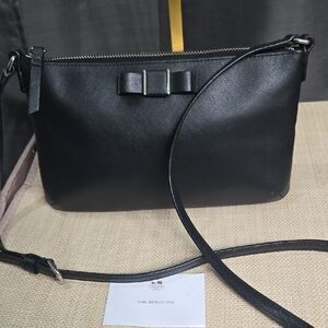 Coach Darcy Bow East West Crossbody EUC